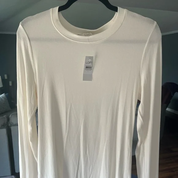 LOFT Ivory Knit Top - Picture 1 of 4